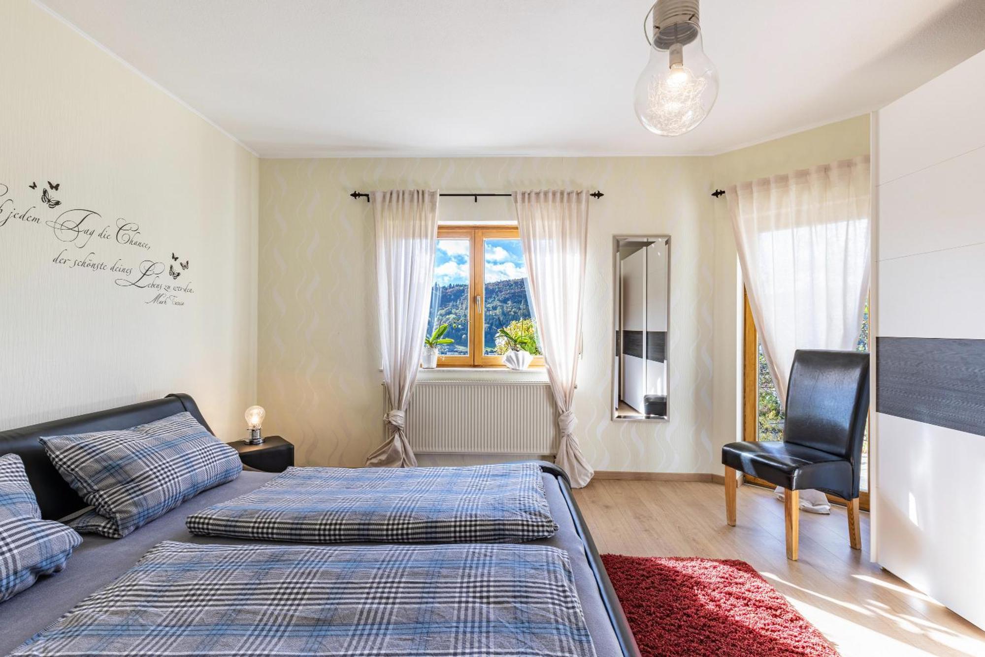 Suedalb Apartman Albstadt Kültér fotó
